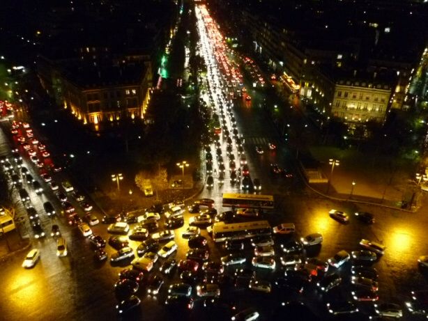 peak-hour-traffic-arc-de-triomphe