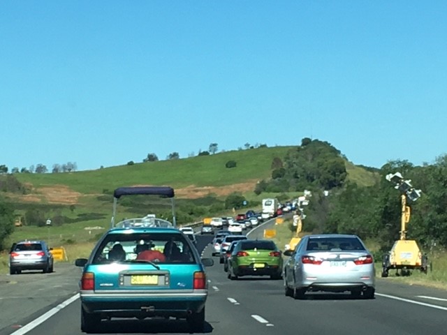 hume highway traffic jam